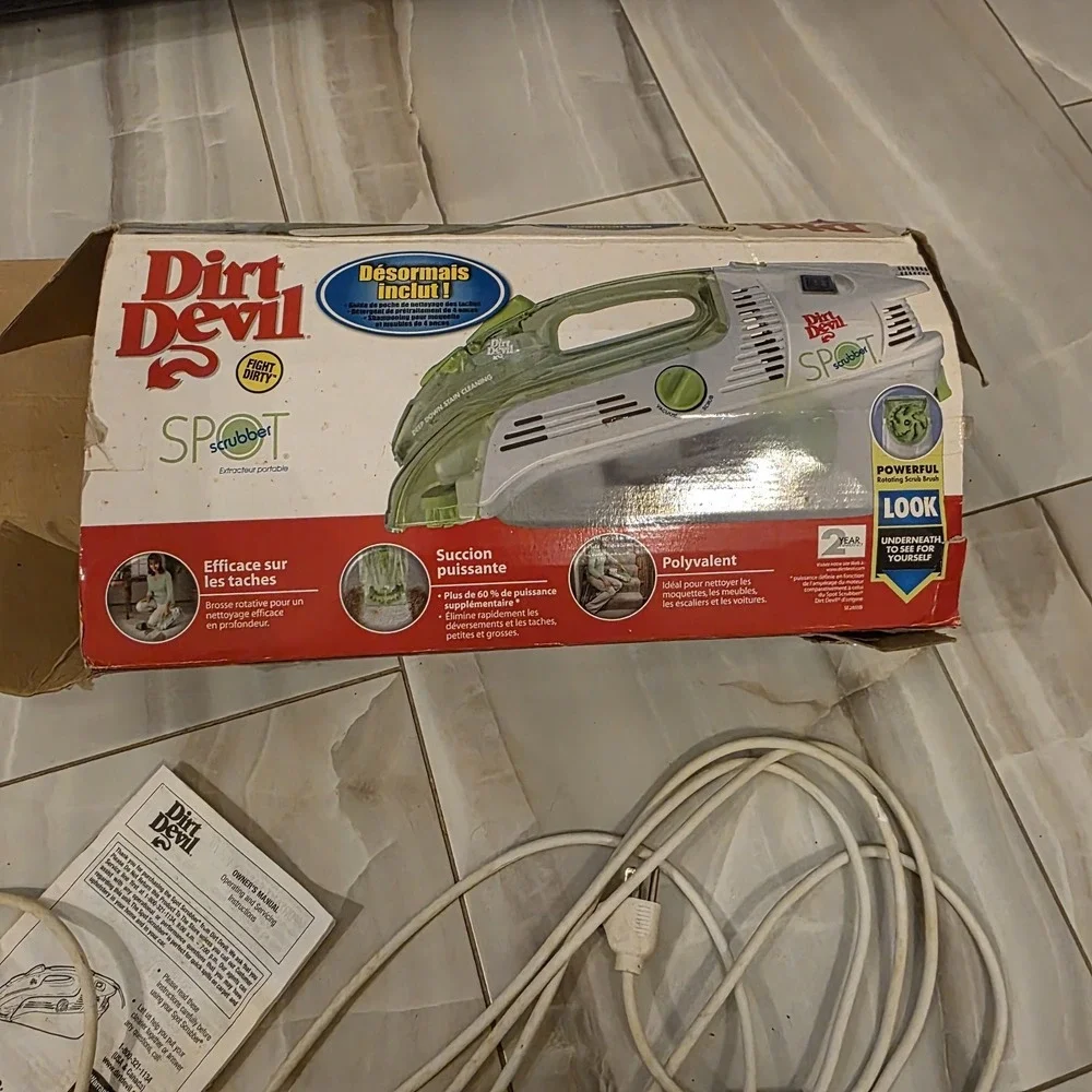 Dirt Devil Spot Scrubber Carpet Cleaner Green FD10005XB Tested WORKS Pre Treat